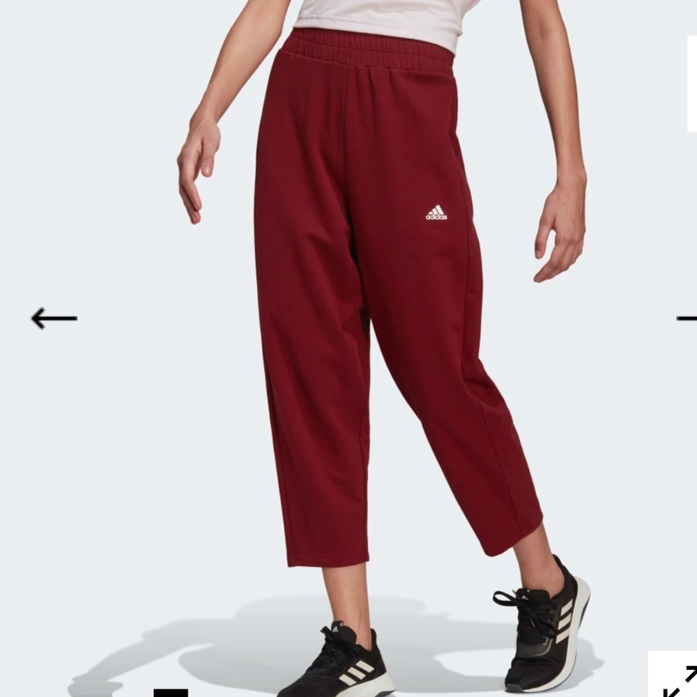 Adidas 7/8 Yoga pants *not available in USA*